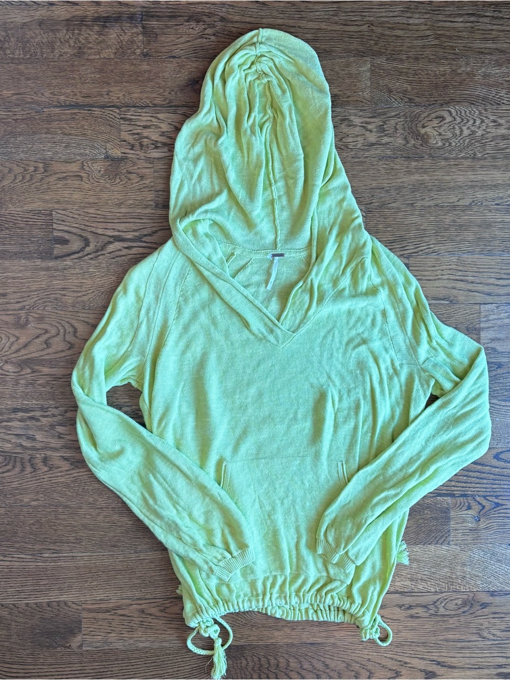 Free People For the Win Cinch Lime Green Knit Lightweight Hoodie | Medium - Picture 2 of 7